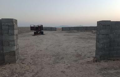 300 متر زمین باغی 3طرف دیوار براان