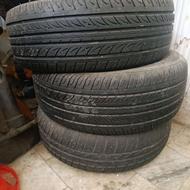 لاستیک ها جهت استفاده خریداری شده بود