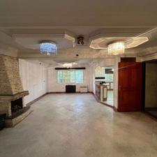 فروش آپارتمان 100 متر در بلوار خزر کوچه نیلوفر طبقه اول