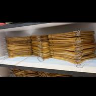 در حد نو// چوب لباسی (( چوبی )) لباس رگال آویز مزون چوبکار