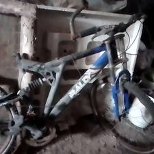 دوچرخه‌دنده‌ای‌فنردار‌همراه با سند شرکتی