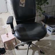 صندلی چرخان