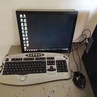 یک عدد کامپیوتر برای کار های اداری