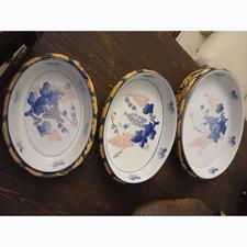 دیس چینی در سه سایز با سبد حصیری