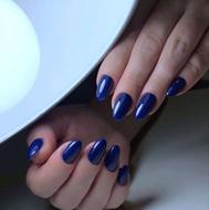 کاشت ناخن و خدمات ناخن