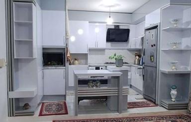 خانه ویلایی نبش خیابان اصلی