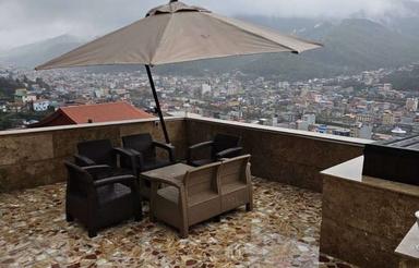 اجاره روزانه کلبه جنگلی جکوزی دار در زیراب