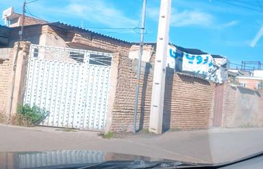 ملک قدیمی ساز موقعیت تجاری