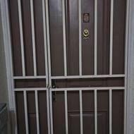 حفاظ درب ورودی آپارتمان و در اتاق خواب