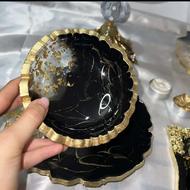 سرویس پذیرایی رزین