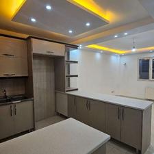 فروش آپارتمان 80 متر طبقه همکف وام تسویه جنب مرکز خرید