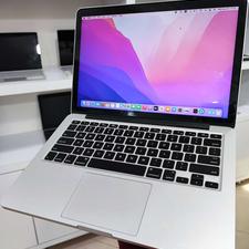 Apple MacBook Pro 2015، i5 با 8 گیگ رم و SSD256