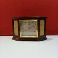 ساعت کوکی بدنه چوبی