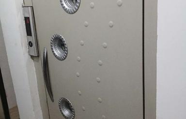 اپارتمان طبقه7 زیر قیمت منطقه