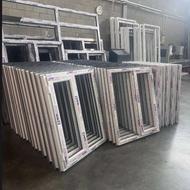 کارگر ماهر در و پنجره UPVCحقوق ثابت بیمه