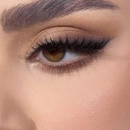 انجام خدمات حرفهای میکاپ