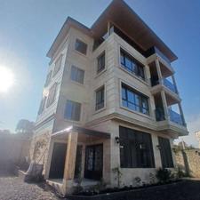 فروش ویلا تجهیز کامل و آسانسوردار در جاده نظامی