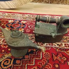 اتو و چراغ آنتیک و قدیمی