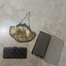 تعدادی کیف زنانه