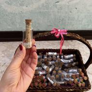 تعدادی گیفت(هدیه به مهمان)