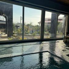 اجاره روزانه ویلاباغ1000متر استخردار3خواب سرخرود زنگی کلا