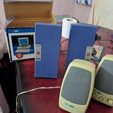 دو تا اسپیکر