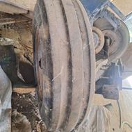 اکسل جلوی تراکتور