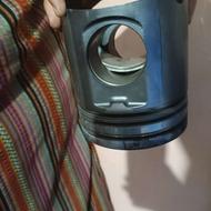 پیستون موتور کوماتسو