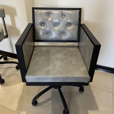 فروش دو عدد صندلی