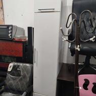 کمد ایستاده