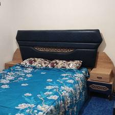 تخت خواب دونفره همراه باتشک تمیز