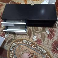 میز دیواری تلویزیون