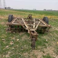 یک عدد دیکس 28پر