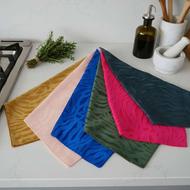 دستمال آشپزخانه