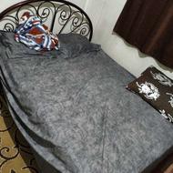 تخت دونفره فلزی باتشک طبی فنری