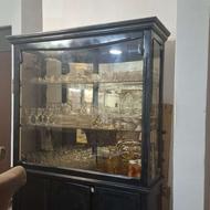 بوفه به فروش می‌رسد