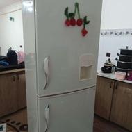 تعمیرات تخصصی انواع یخچال فریزرسایدبای سایدو مغازه ای در محل