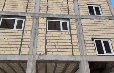 ساختمان نیمه کاره