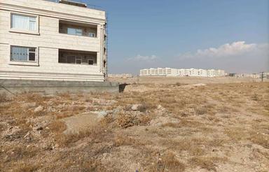 300 متر زمین فاز 1/ دسترسی به تمام امکانات مرکز شهر