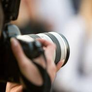 خانم برای تولید محتوا پاره وقت تسویه روزانه