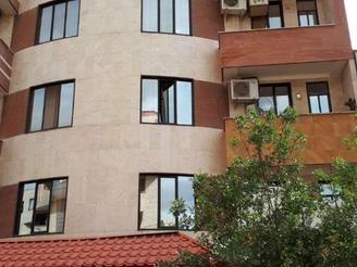 فروش آپارتمان طبقه اول سند دار کمالشهر(بلوار شهرداری )