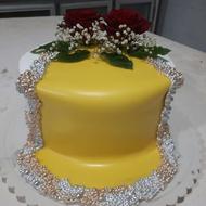 یک نفر آقا و یک نفر خانم جهت کار در کارگاه قنادی نیازمندیم