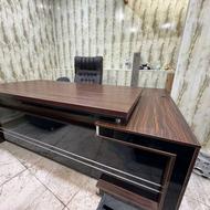 میز و مبلمان اداری