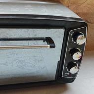 توستر اون کاملآ سالم و بی عیب
