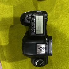 دوربین عکاسی ماکرو