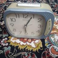 ساعت زنگی قدیمی