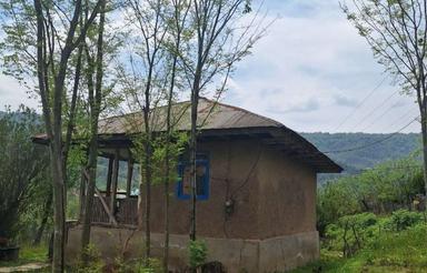 زمین مسکونی و خانه سنتی