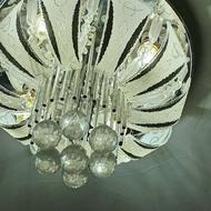 لوستر زیباوشکیل