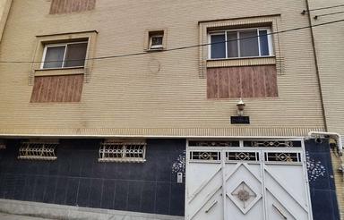 فروش خانه سه طبقه 222 متری