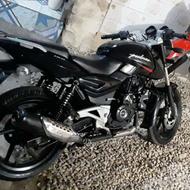 فروش یه موتور پالس یو جی فور